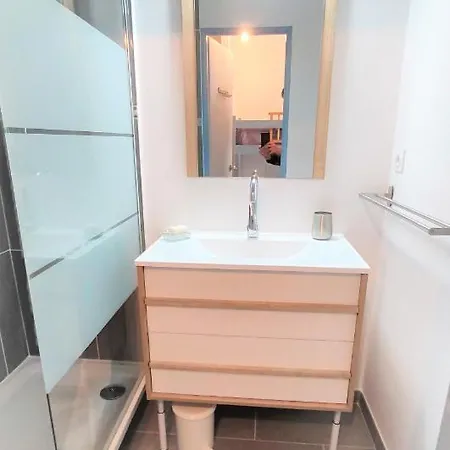 Les Soleillades - Plage, Piscine, Parking! Apartment *